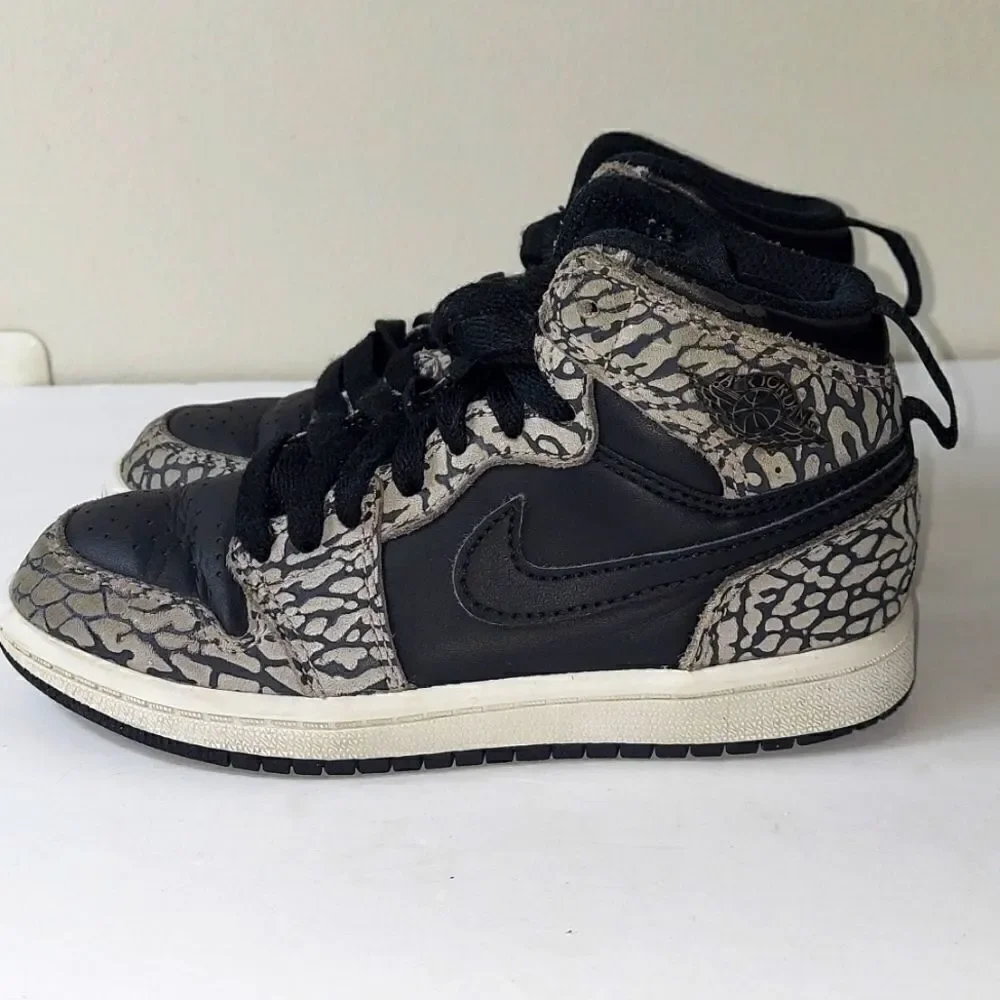 Air Jordan 1 Retro High Premium BP 'Cement Grey' Sz 12C